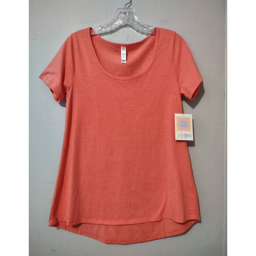 NWT Lularoe Pink Classic Tee Size XS